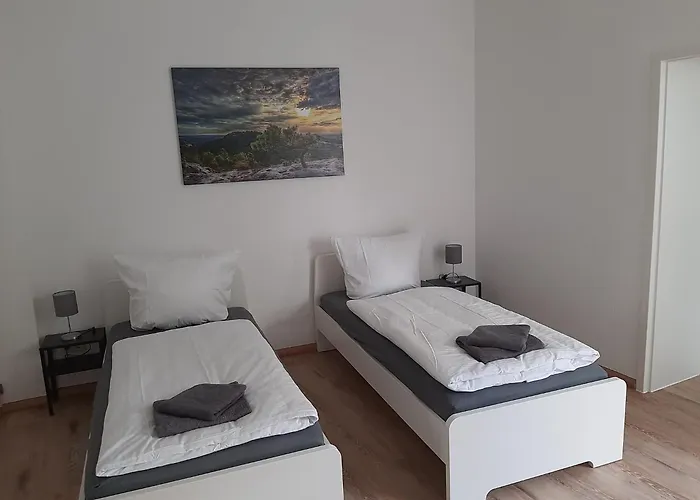 Apartman Zentrale 2-zimmer-wohnungen Fuer Gruppen & Monteure, Fusslaeufig Zur Elbe & Shoppingcenter Magdeburg